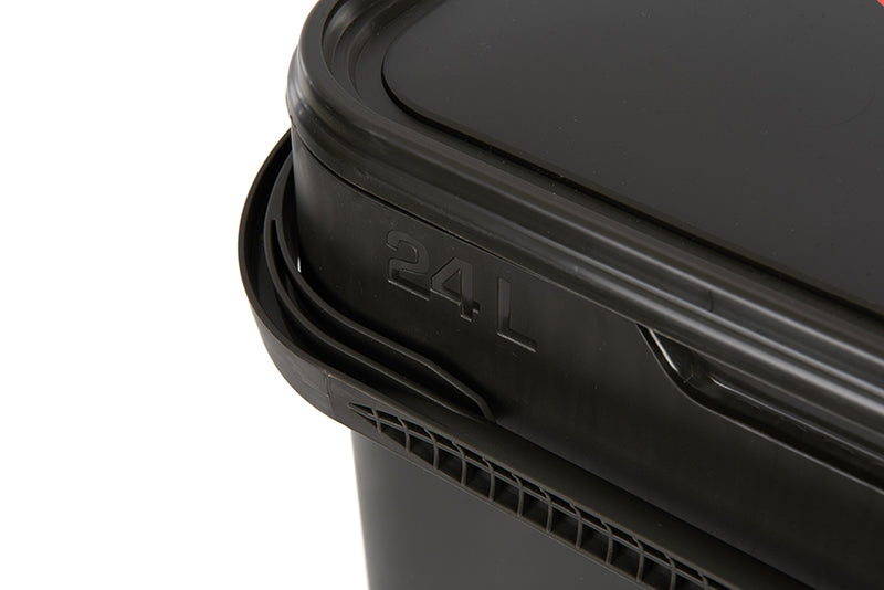 Cube Spomb Camouflage 24 litres