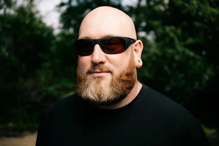 Gafas de sol polarizadas Nash Make It Happen Flexi Wrap Gris Ahumado - Tienda Carpfishing