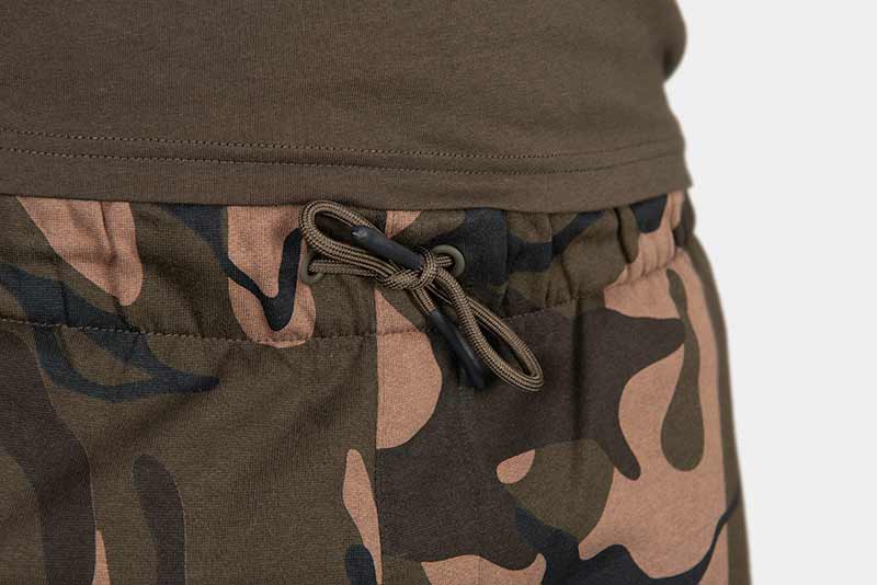 Pantalón corto Fox LW Camo - Tienda Carpfishing