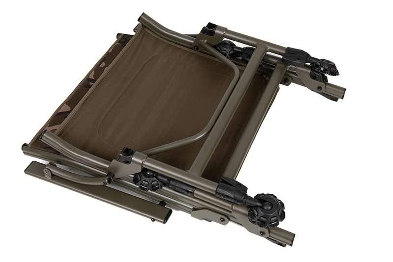 Silla Fox Duralite Recliner con reposabrazos - Tienda Carpfishing