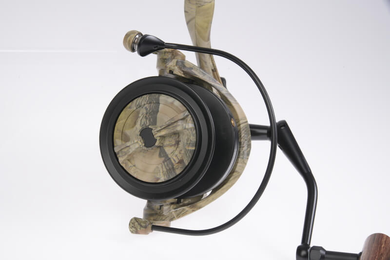 Carrete Virux V9 BF 10000 Camo (8)