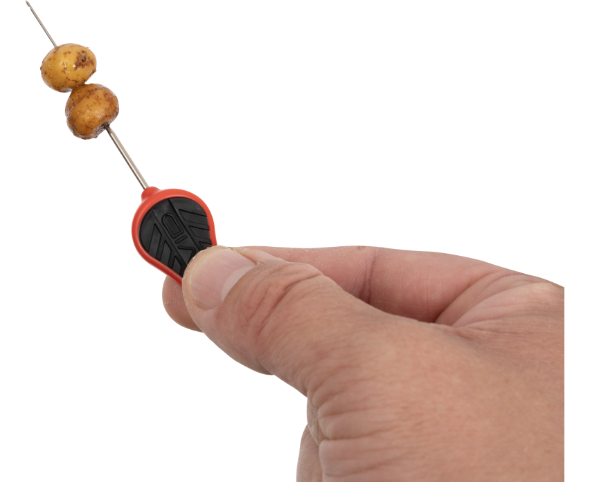 Aguja Avid Carp Fine Hair Re-Rig Rojo - Tienda Carpfishing