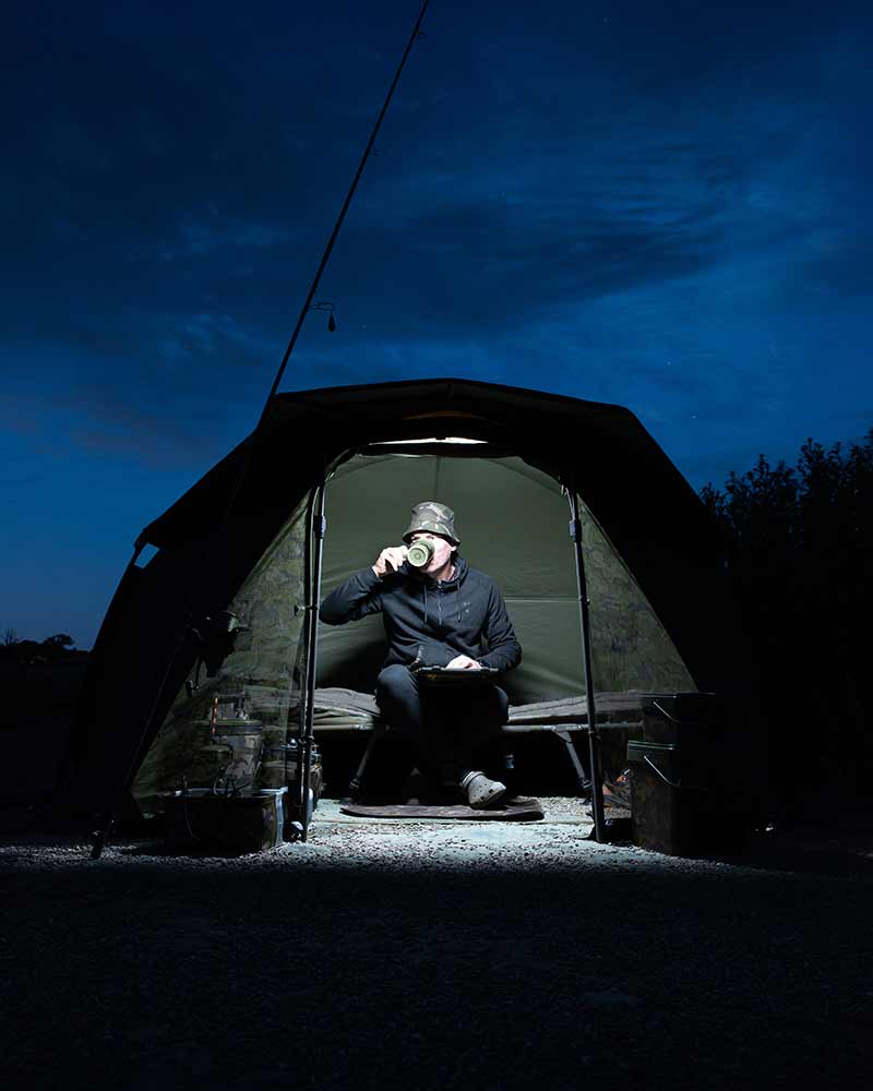 Barra de Luz LED Fox Halo Multicolor - Tienda Carpfishing