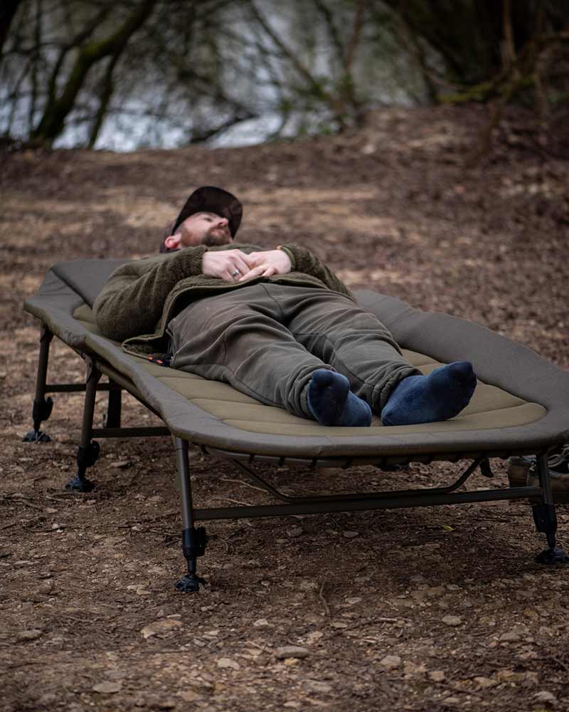 Bed Chair Fox Voyager 6 patas - Tienda Carpfishing