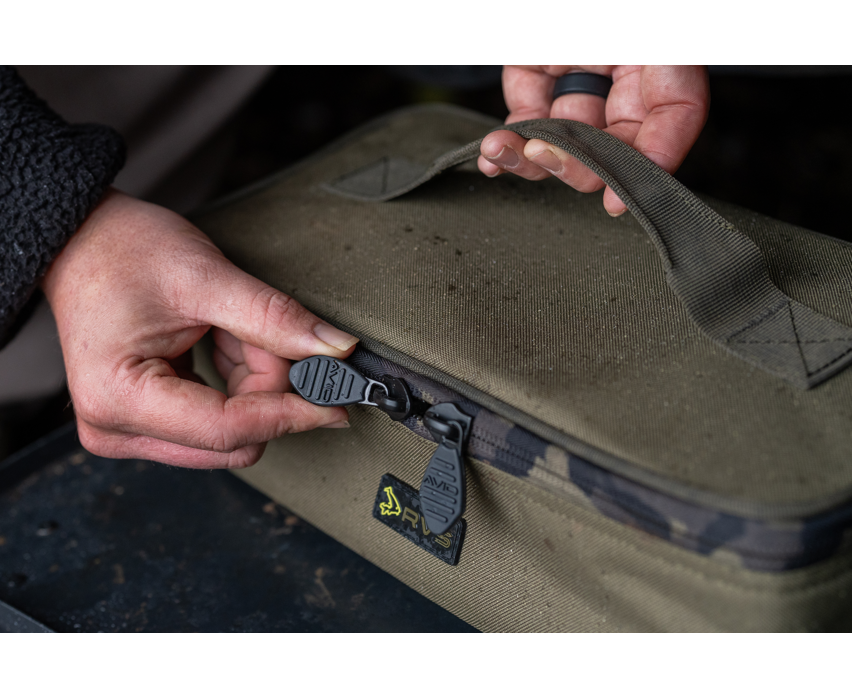 Porte-monnaie Avid Carp Hookbait RVS 8-POT