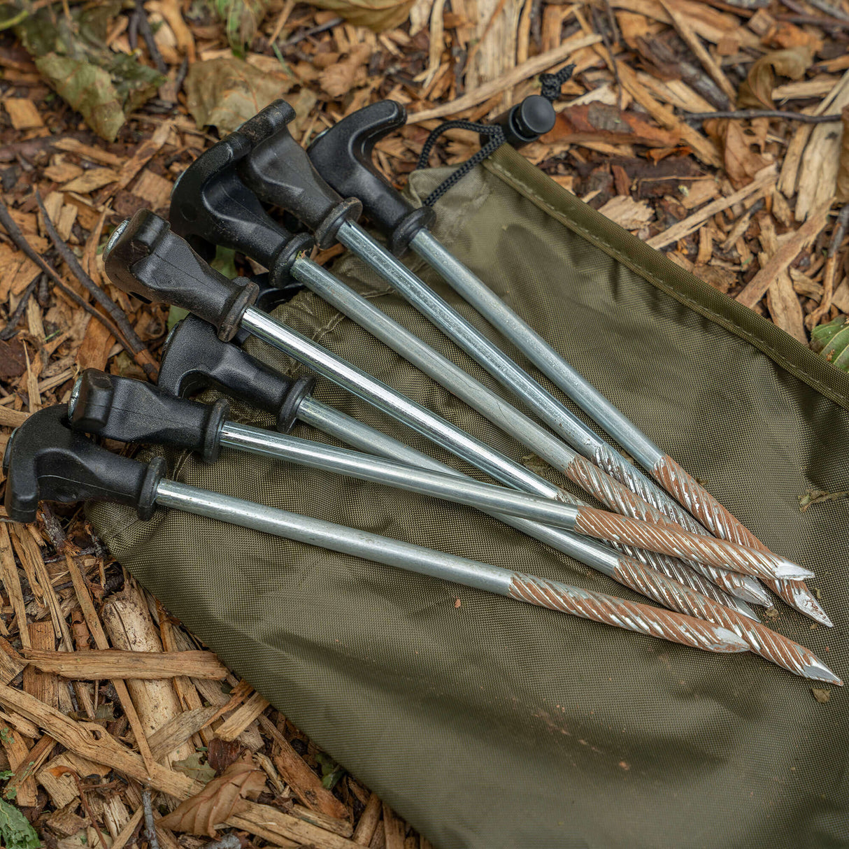 Brolly Avid Carp Revolve 60'' - Tienda Carpfishing