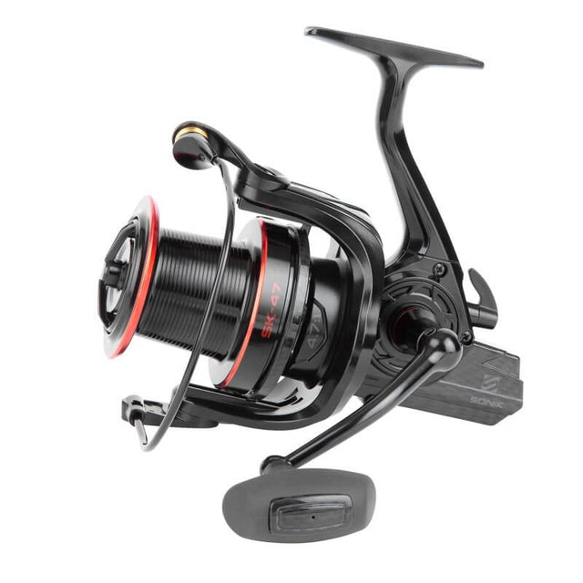Carrete Sonik SK-47 Carbon 7000 - Tienda Carpfishing