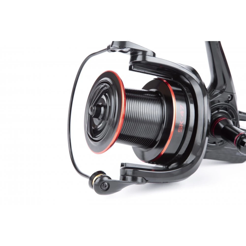 Carrete Sonik SK-47 Carbon 7000 - Tienda Carpfishing