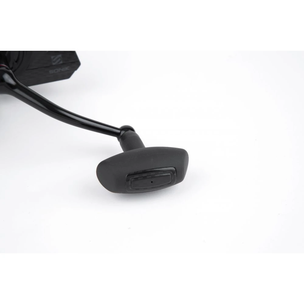 Carrete Sonik SK-47 Carbon 7000 - Tienda Carpfishing