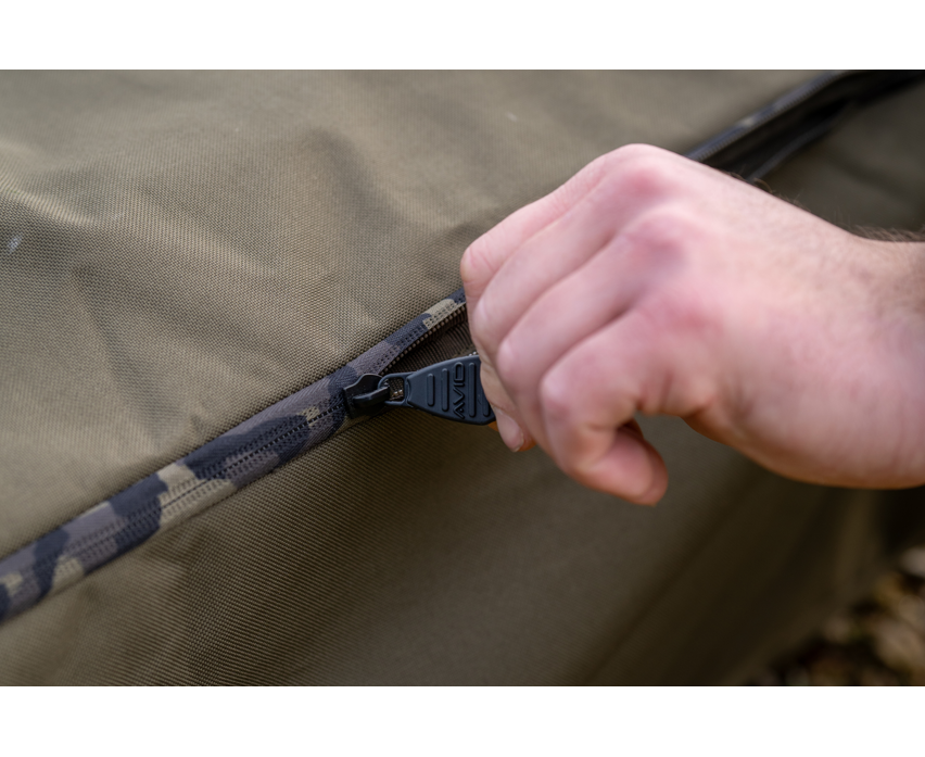 Couverture Bed Chair Avid Carp RVS