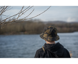 Bonnet Avid Carp Distortion Camo