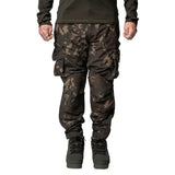 Pantalón Nash Impermeable ZT Helluva Camo - Tienda Carpfishing