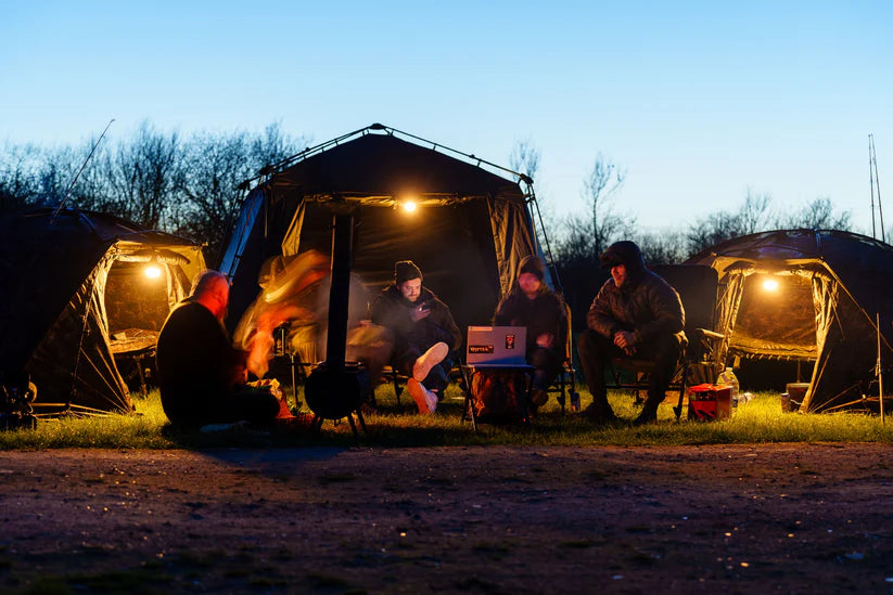Refugio Nash Gazebo Bank Life