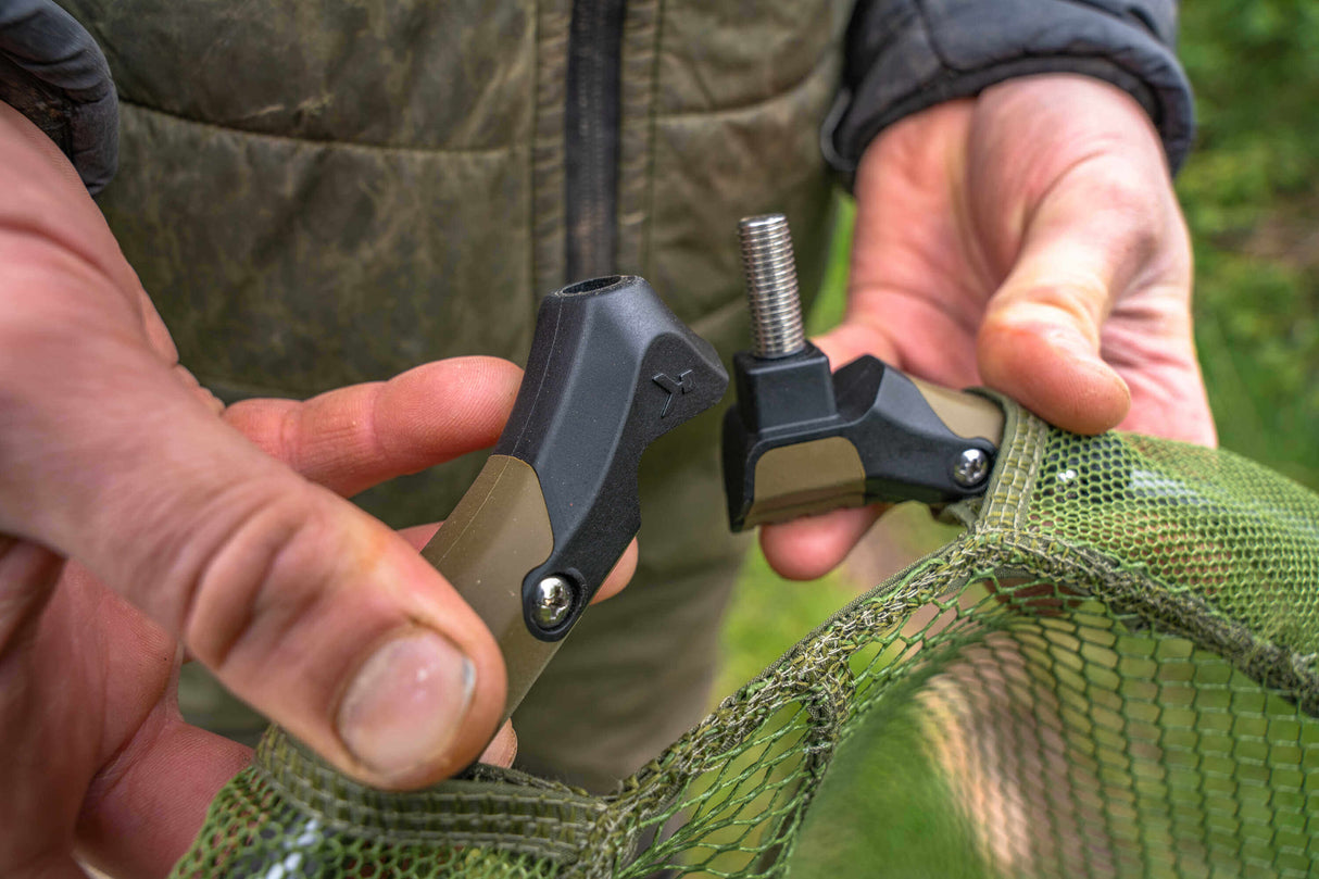 Sacadera Plegable Korum Power Látex 34" - Tienda Carpfishing