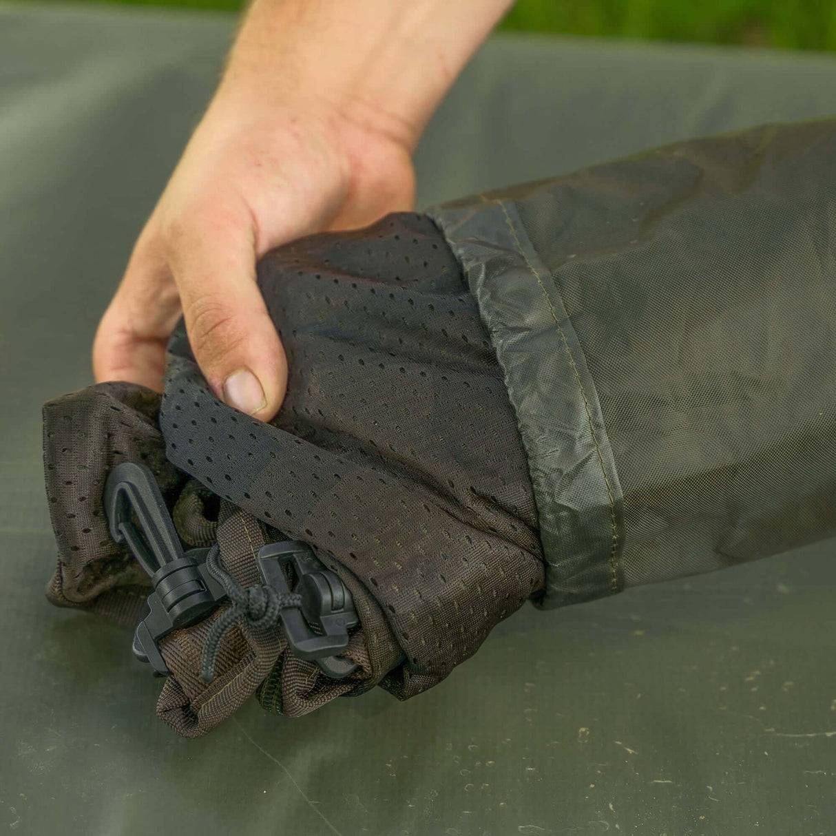 Saco de retención Avid Carp Pro-Tect - Tienda Carpfishing