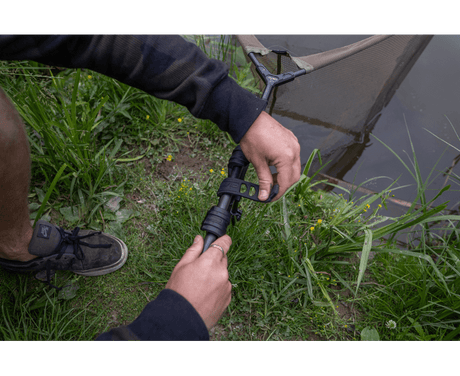 Apoya Sacaderas Avid Carp Lok Down - Tienda Carpfishing