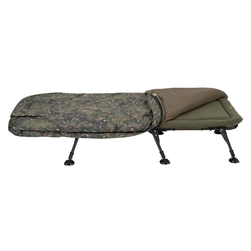 Bed Chair con saco de dormir Trakker RLX Camo 6 patas - Tienda Carpfishing