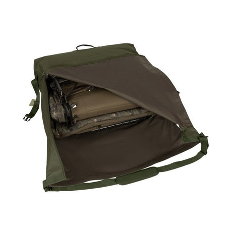 Funda Bed Chair Trakker NXG Wide - Tienda Carpfishing