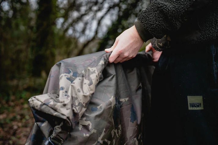 Funda para Bed Chair Nash Subterfuge Impermeable - Tienda Carpfishing