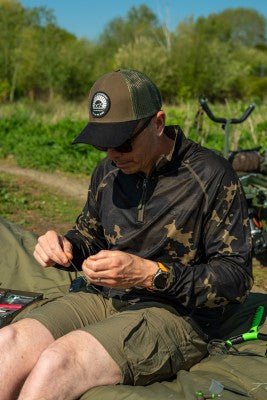 Gorra Korda Dawn Trucker Mocha - Tienda Carpfishing