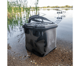 Macuto Avid Carp Stormshield EVA Camo 20 L - Tienda Carpfishing