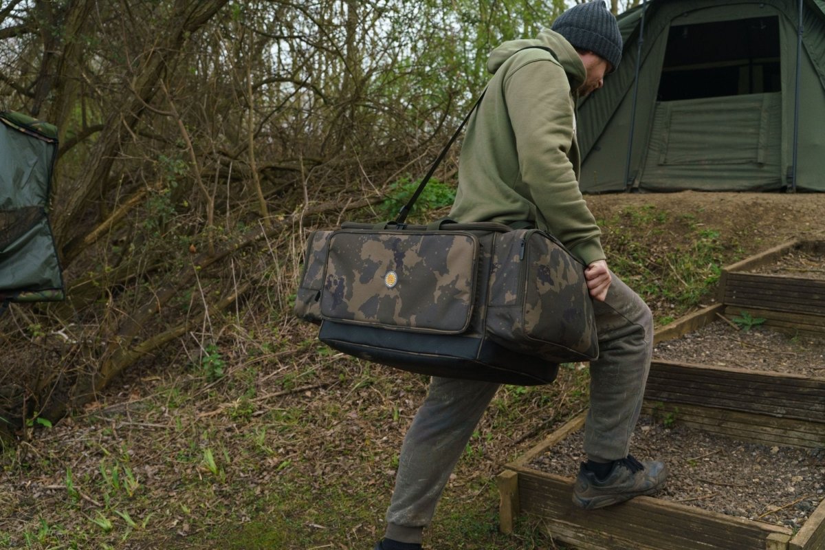 Macuto Solar Worldwide L 60L - Tienda Carpfishing