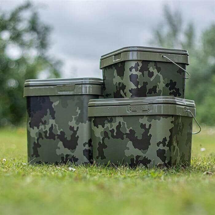 Cubo 17 litros Korda Compac Camo 1