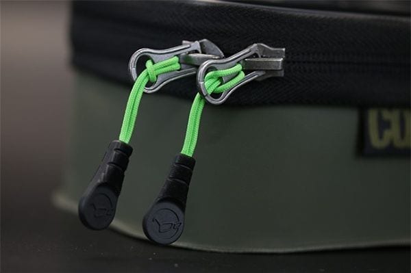 Bolso para accesorios Korda Compac 140 L - Tienda Carpfishing