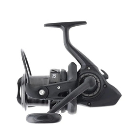 Carrete Daiwa Black Widow C 5000A - Tienda Carpfishing